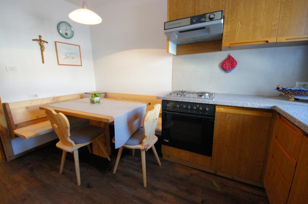 Appartamenti Residence Pars バディーア エクステリア 写真