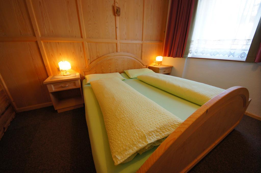 Appartamenti Residence Pars バディーア エクステリア 写真