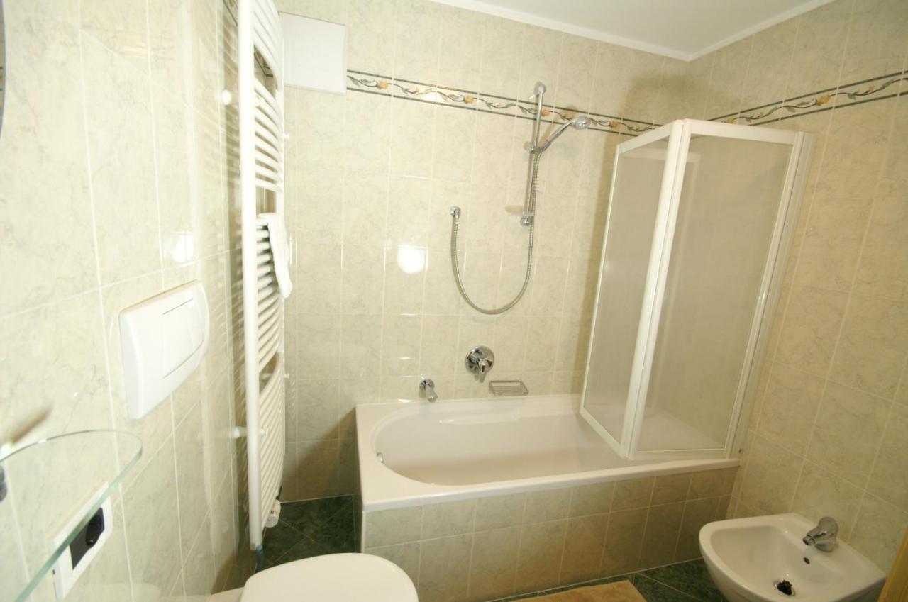 Appartamenti Residence Pars バディーア エクステリア 写真