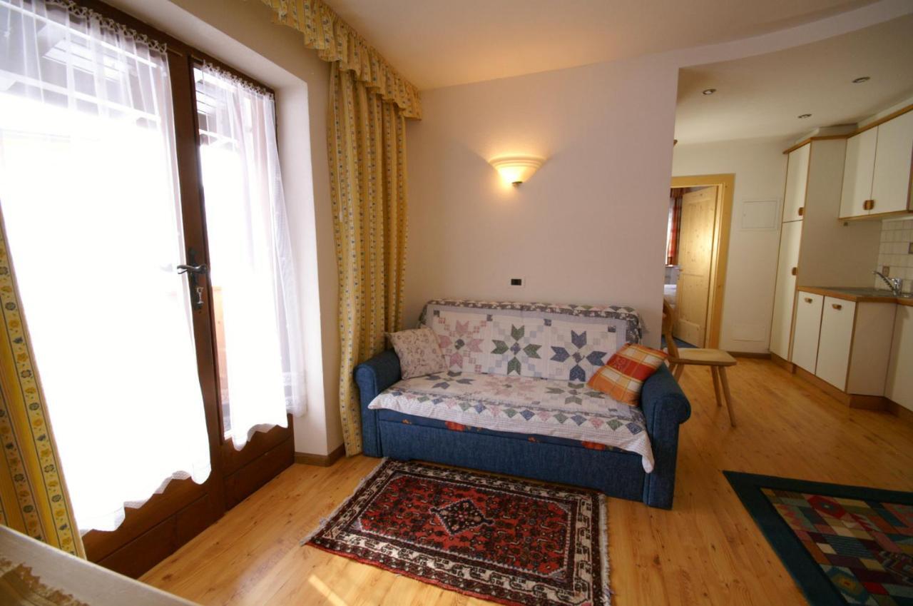 Appartamenti Residence Pars バディーア エクステリア 写真